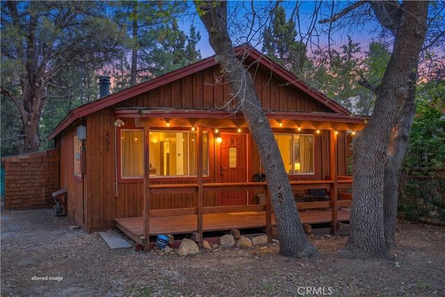 451 Cedar Lane, Sugarloaf