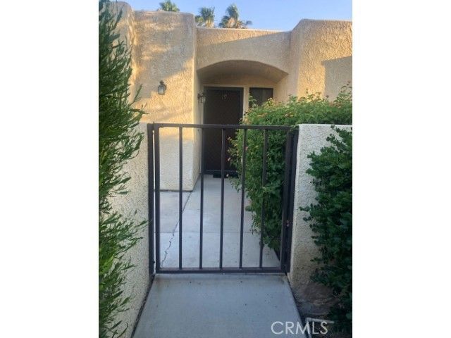 200 E Racquet Club Road # 19, Palm Springs