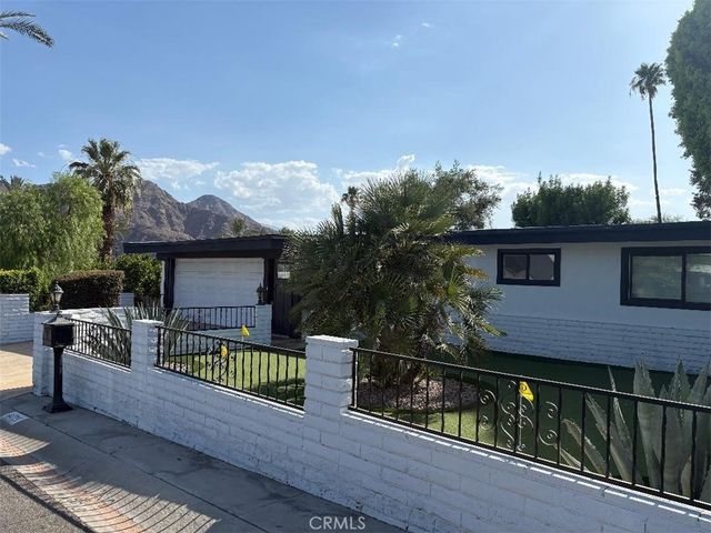 44725 Dakota, Indian Wells