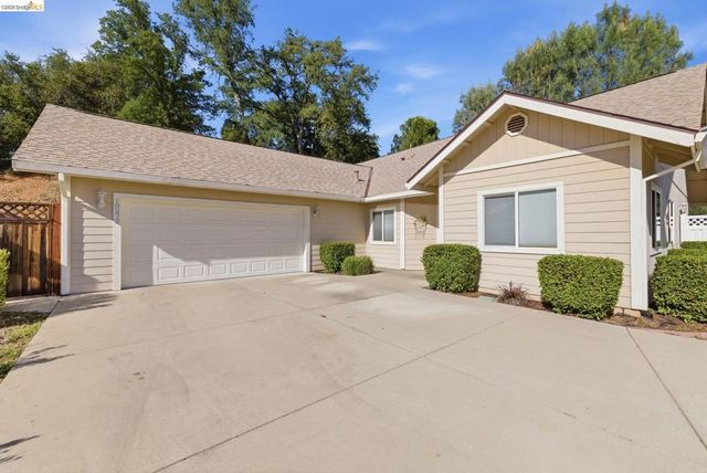 18272 Cara Lane, Jamestown