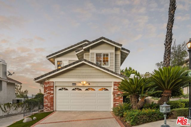 7282 Woodvale Court, West Hills
