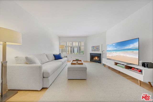 2141 S Bentley Avenue # 107, Los Angeles