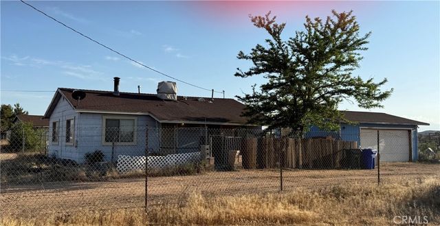 21989 Widgeon Way (flint), Apple Valley