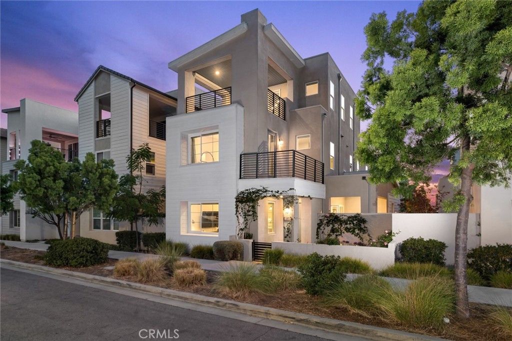 157 Crossover, Irvine
