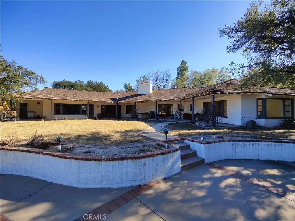 22427 Plummer Street, Chatsworth