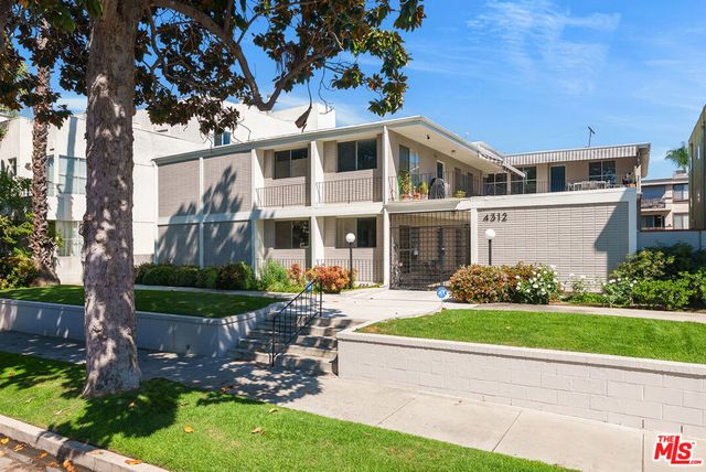 4312 Babcock Avenue # 3, Studio City