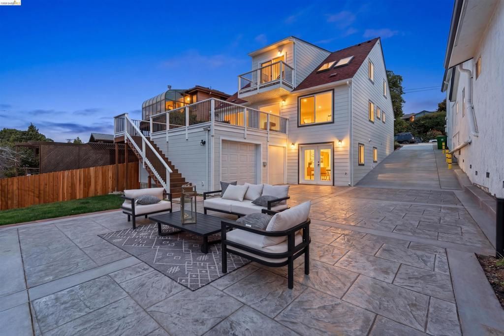 857 Balra Dr, El Cerrito