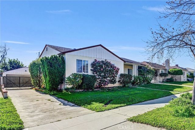 1404 Violeta, Alhambra