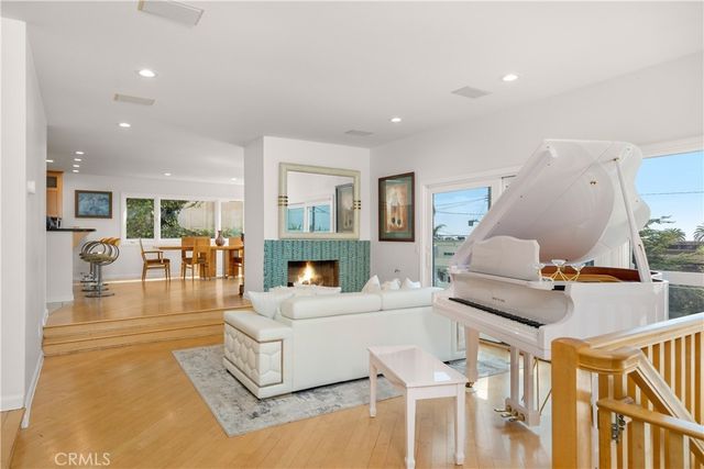 1468 W 37th, San Pedro