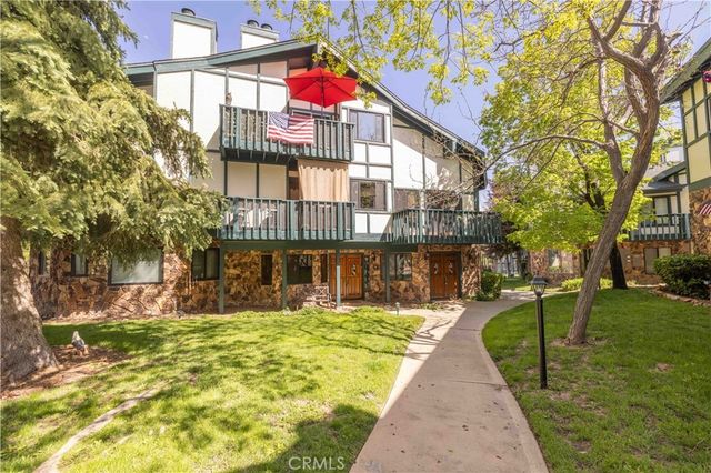 39802 Lakeview Drive # 17, Big Bear Lake
