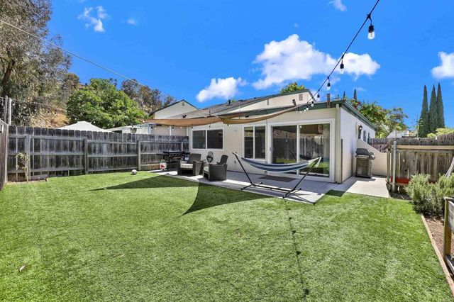 2055 Terraspiro Avenue, Spring Valley