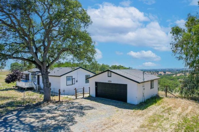 7242 Da Lee Road, Valley Springs