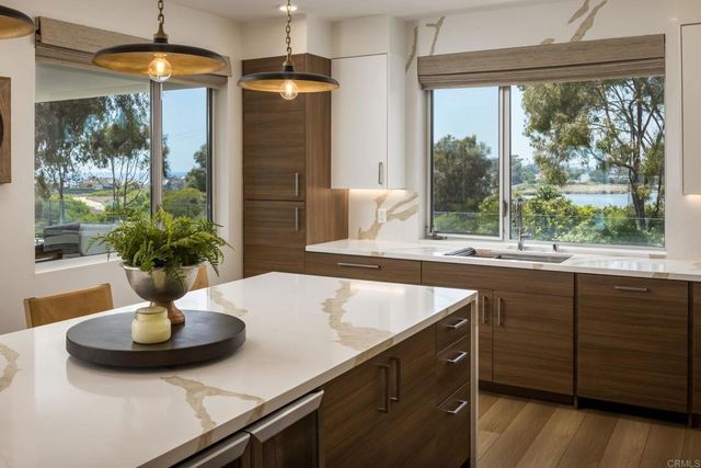 2501 State Street # 306, Carlsbad