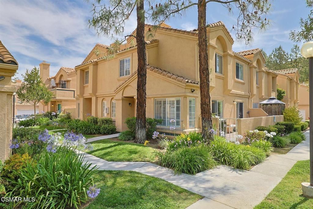 18742 Vista Del Canon # A, Newhall