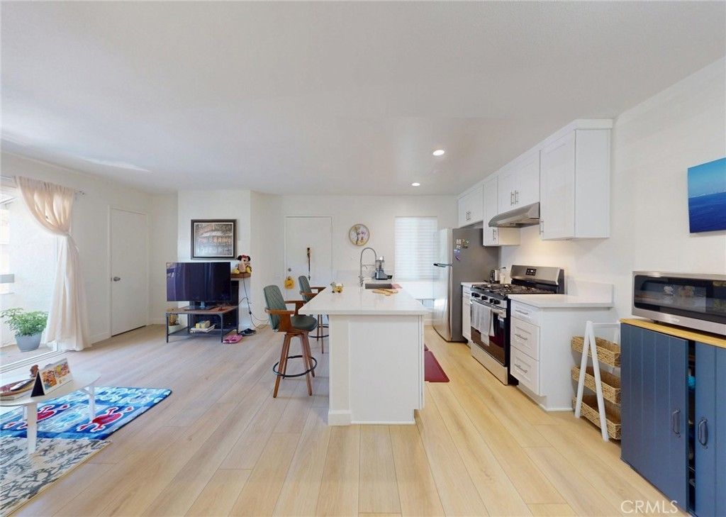 2835 S Fairview # H, Santa Ana