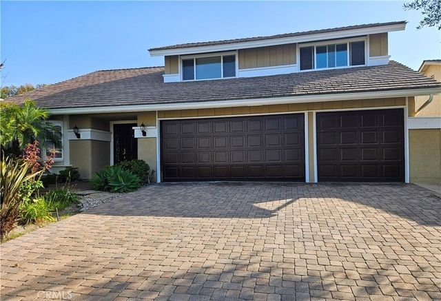 26692 Valpariso, Mission Viejo