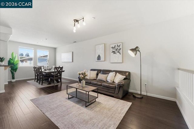 108 Serra Way, San Pablo