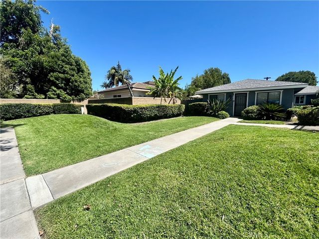 2145 N Orange Olive Road, Orange