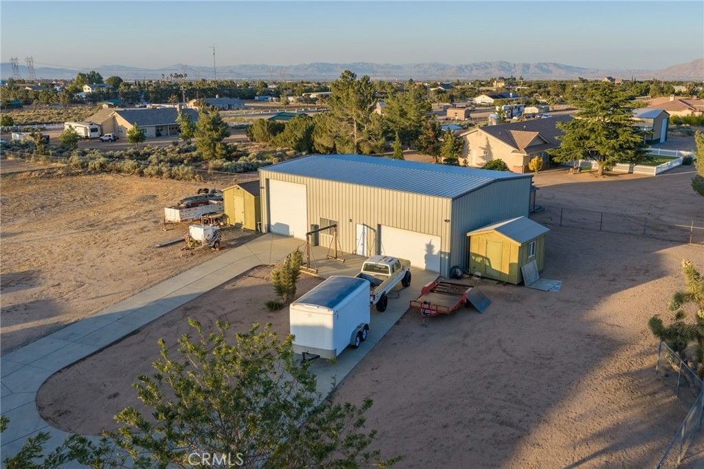 11526 Prairie, Oak Hills