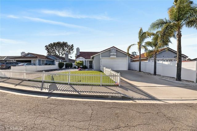 39427 Canyon Rim, Temecula