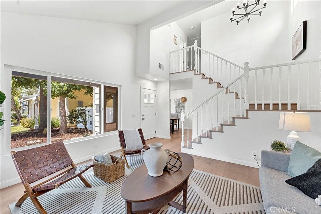 15 Snowapple, Irvine
