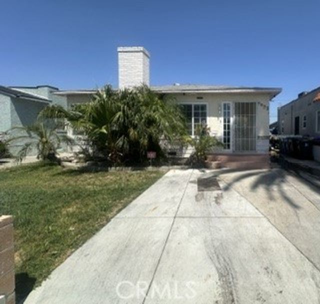 5832 Gaviota, Long Beach