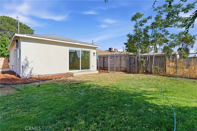217 Garnsey Avenue, Bakersfield