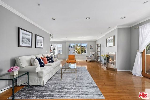 1018 4th Street # 203, Santa Monica