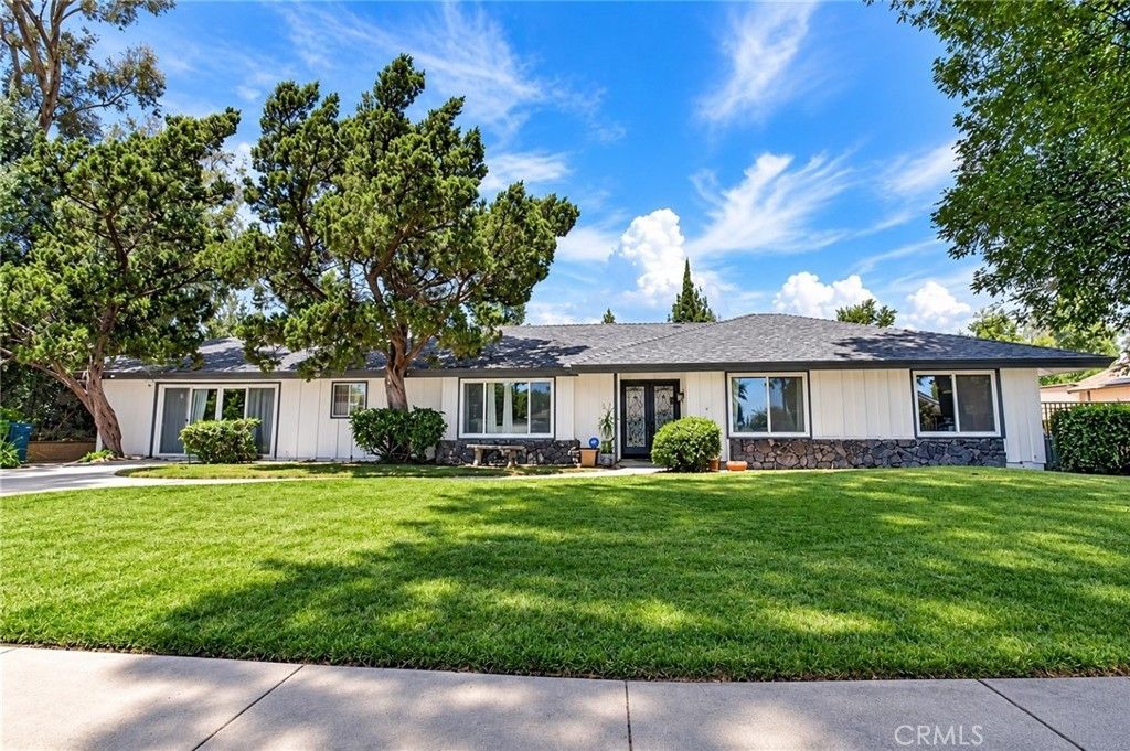 18313 Index Street, Porter Ranch