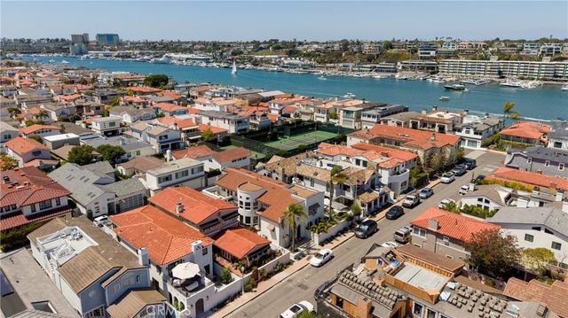 209 Via Koron, Newport Beach