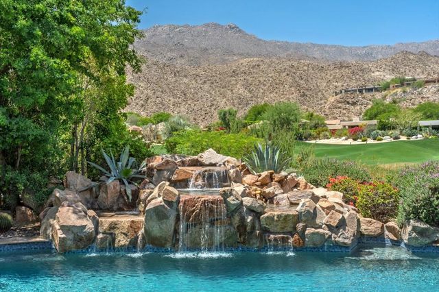 119 Tamit Place, Palm Desert