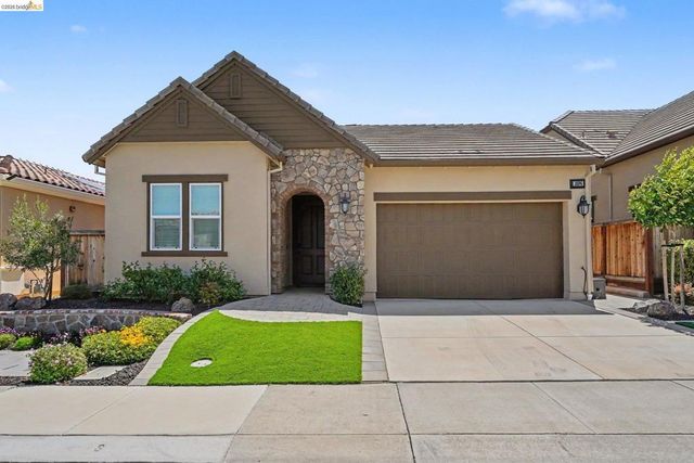 1696 Provence Ln, Brentwood
