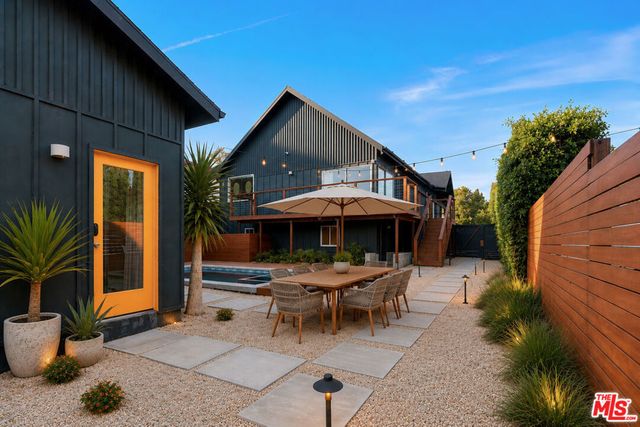 2240 Ewing Street, Los Angeles