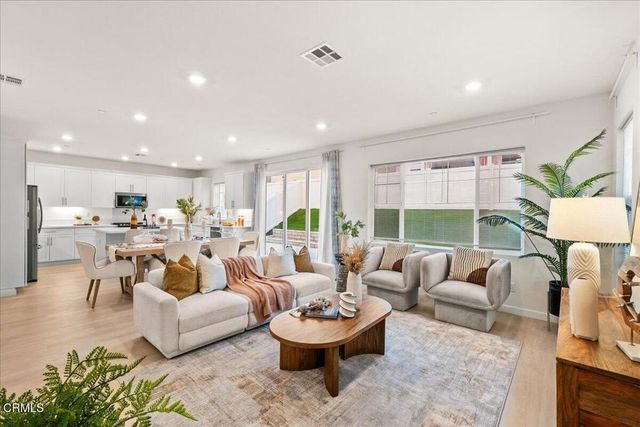 23744 Orange Blossom Drive, Santa Clarita