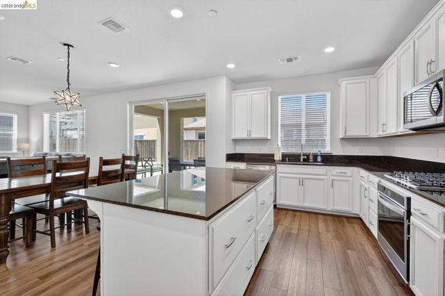 669 Longmont Dr, Oakley