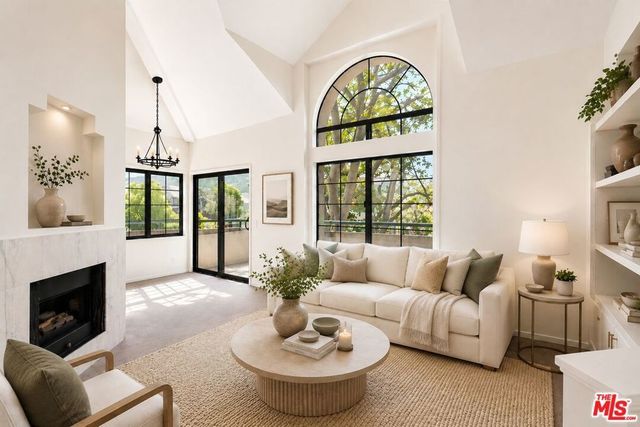 18129 Erik Court # 328, Canyon Country