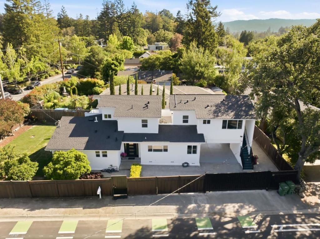 298 Alameda De Las Pulgas, Atherton