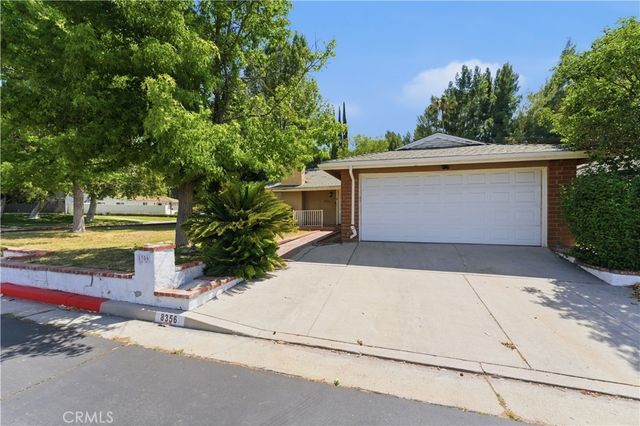 8356 Ducor Avenue, Canoga Park