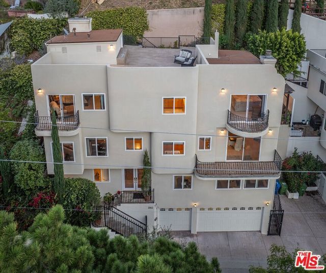 3943 Avenida Del Sol, Studio City