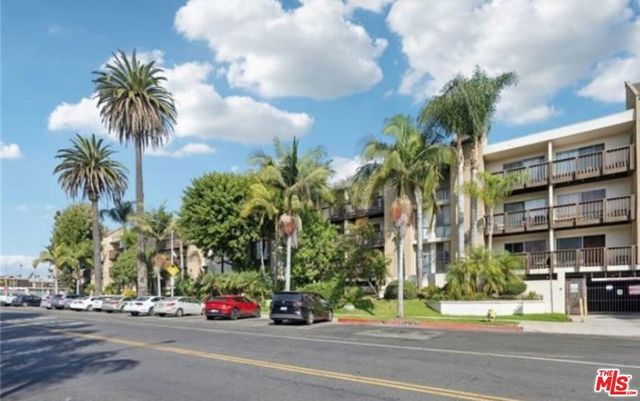 320 S Ardmore Avenue # 316, Los Angeles