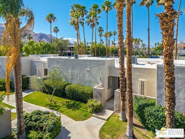 805 E Arenas Road, Palm Springs