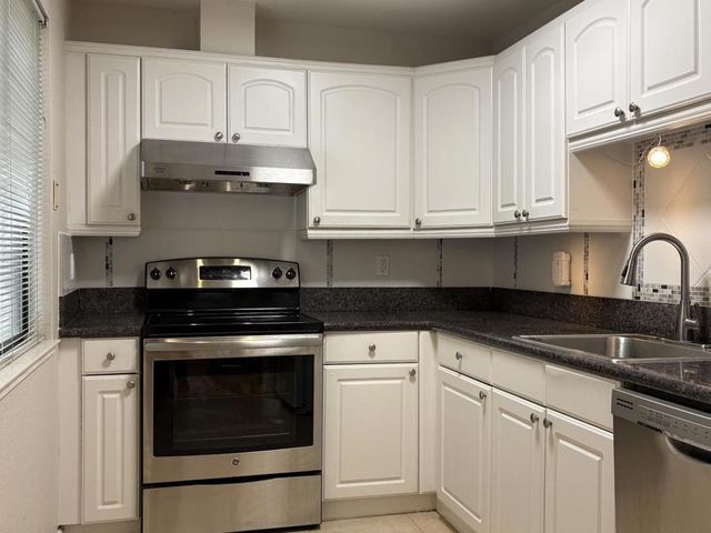 449 Alberto Way # 131, Los Gatos