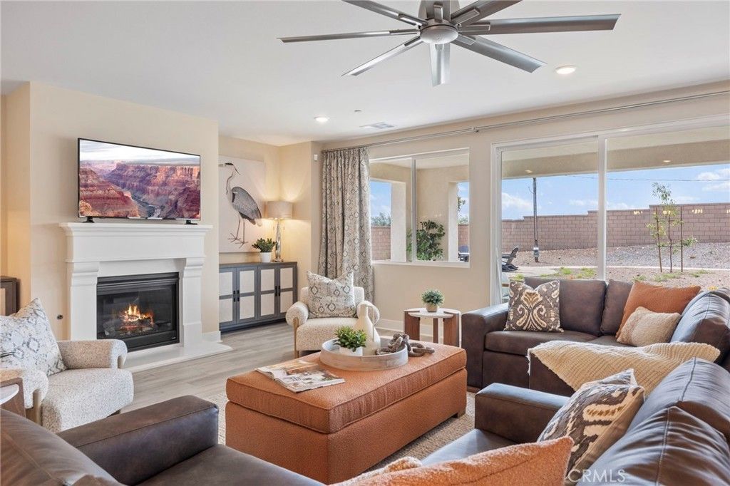 6100 Saddlehorn Lane, Jurupa Valley