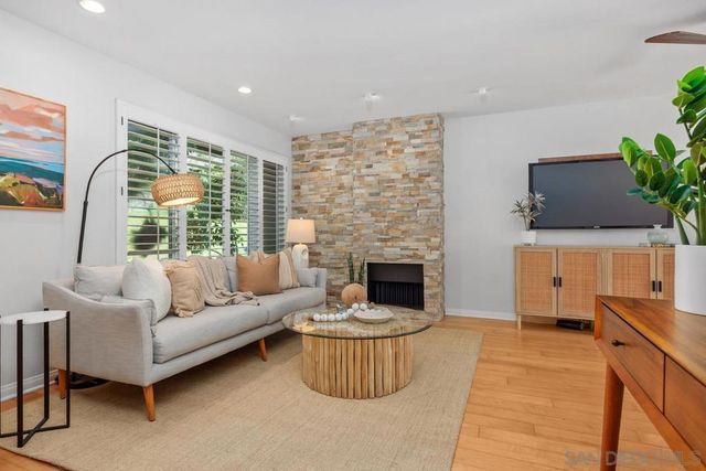 2747 Caminito Cedros, Del Mar