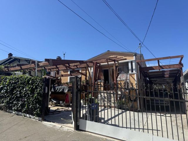 1925 E 27th Street, Oakland