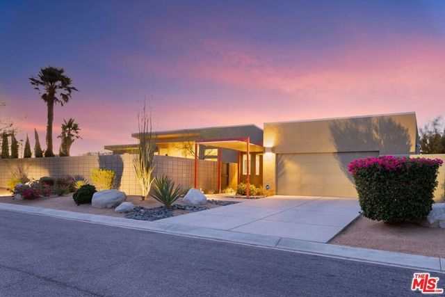 1090 Azure Court, Palm Springs