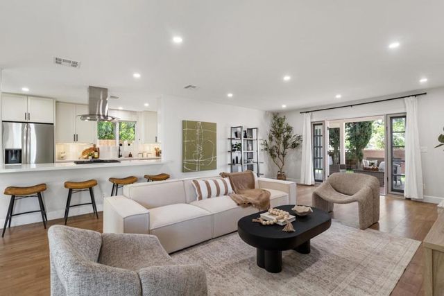 24022 Vanowen Street, West Hills