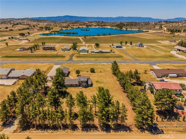 49585 Flightline Way, Aguanga
