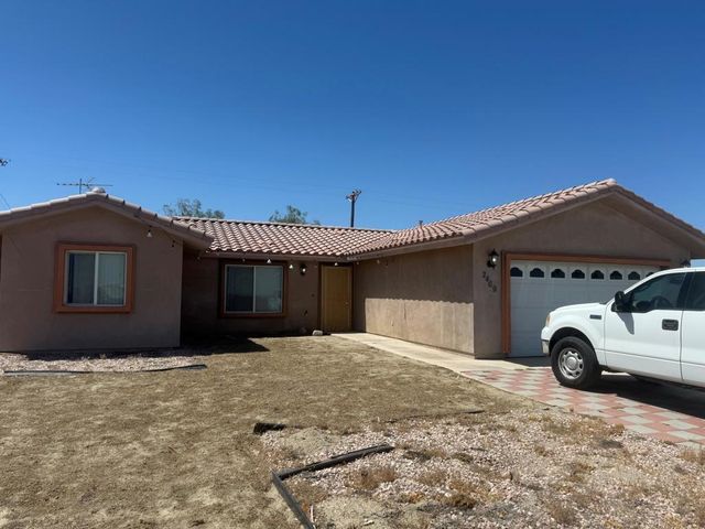 2469 Shore Life Avenue, Thermal