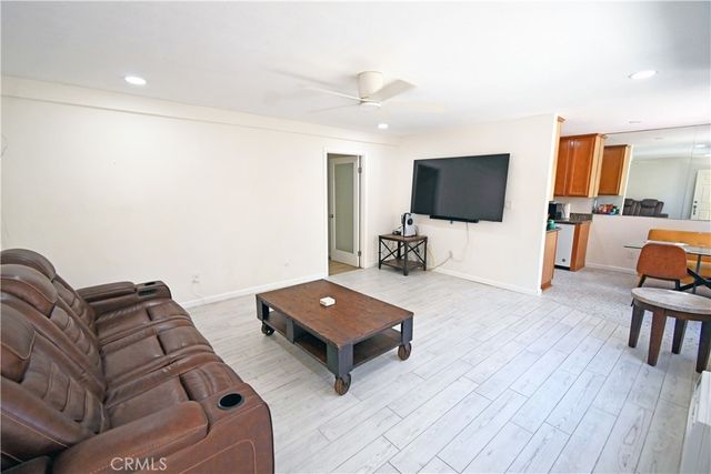 471 Ballantyne # 64, El Cajon